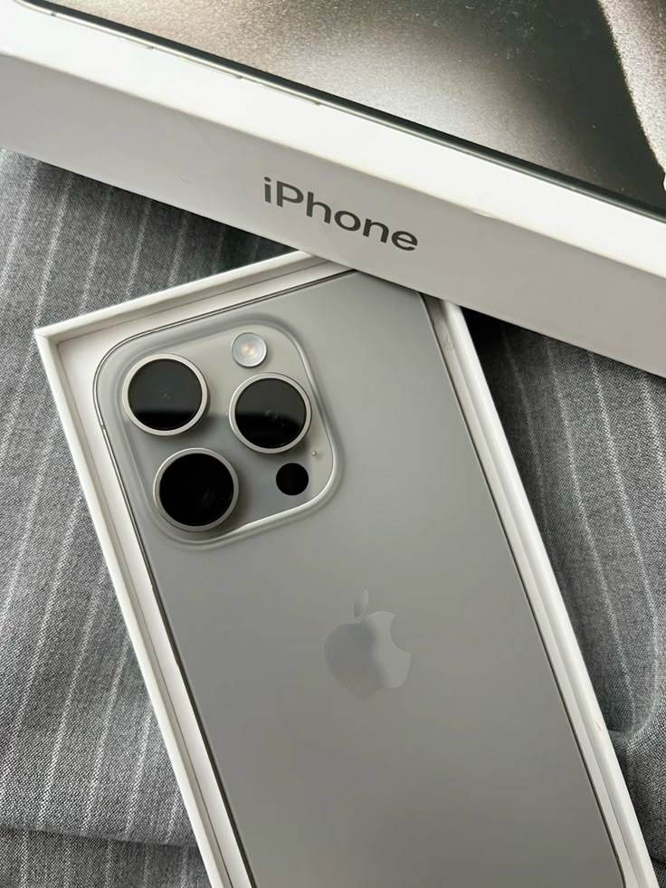 AwazUp™ iPhone 15 Pro Max Copy - Awaz Up